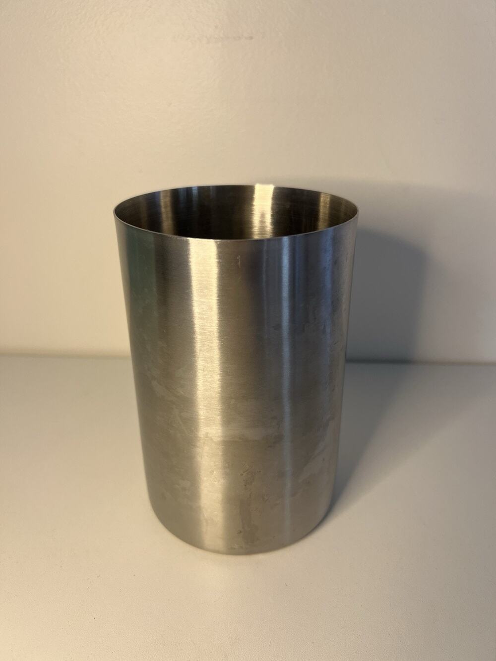 Oneida Kitchen Utensil Holder Caddy Cup 18/8 Stainless Steel 6”